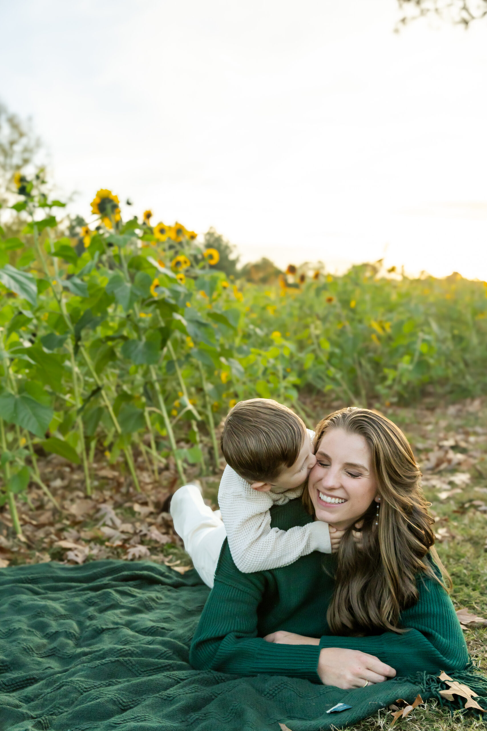 Family pictures at NC Museum of Art Park